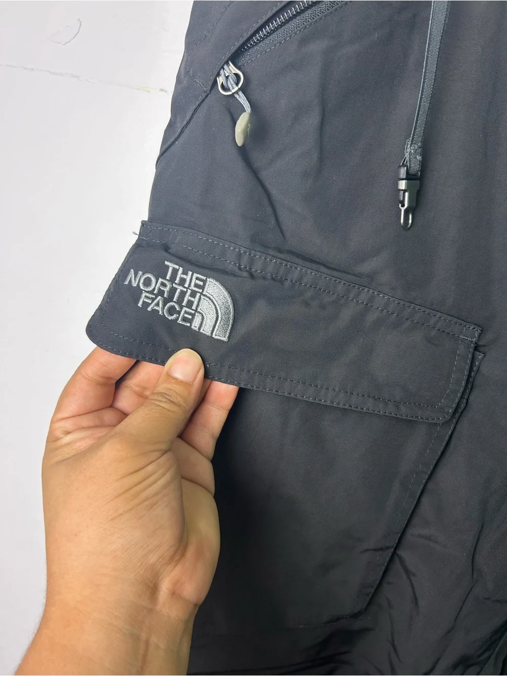 The North Face HyVent Ski Snow Pants Men Large 36X28 Cargo Baggy Insulated Black